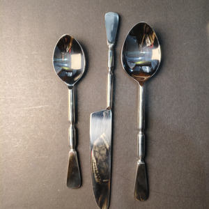 Juego de Cubiertos de Acero Inoxidable de Primera Calidad con Mango de Diseño de Bambú, Juego de Cubiertos de 5 Piezas con Acabado Pulido Espejo para Hoteles de Lujo - Product Image 3