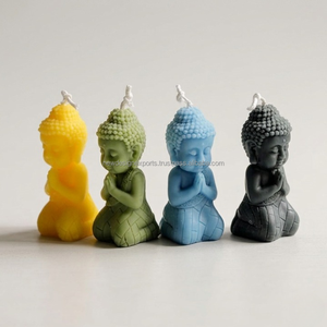 Bougie Sculptée Artisanale Bouddha Prierant – Figurine Zen de Luxe Faite à la Main - Product Image 1