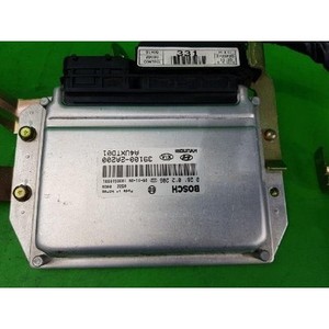 Unité de commande moteur Elantra 2000-2006 d'occasion OEM 391002A200 - Product Image 2