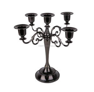 Centro de mesa de candelabros de metal dorado de estilo vintage para decoración de mesa de banquete durante celebraciones de vacaciones o Navidad - Product Image 4