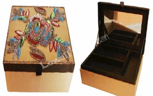 Decorative Eco-Friendly Embroidered Cotton Gift Jewelry Box with Flower Theme for Christmas Decoration - Product Image 2