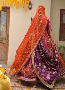 Ensemble Anarkali Lehenga en Soie Brodé Style Banarasi, Tenue de Mariage Indienne avec Dupatta pour la Mariée, Infroissable et Séchage Rapide - Product Image 3