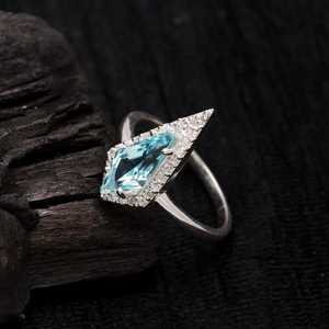 Anillo de Topacio Azul Cielo Natural Estilo Art Deco, Plata de Ley 925, Hecho a Mano, Delicado, con Gema Certificada IGI, Joyería para Mujer - Product Image 2
