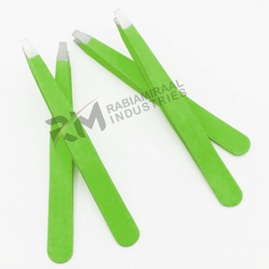 Pinzas Verdes RMI Profesionales de Acero Inoxidable para Extensión de Pestañas con Puntas Inclinadas y Planas para Cejas - Product Image 5