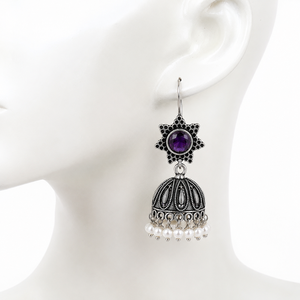 Boucles d'oreilles pendantes Jhumka vintage en argent oxydé avec améthyste et perles d'imitation en alliage de zinc pour femmes, vente en gros - Product Image 1