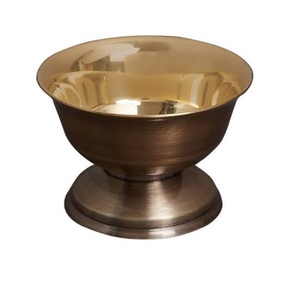 Bol de service en laiton de style unique, sculpté à la main, pour desserts et snacks, décoration de table, bol à fruits design - Product Image 1