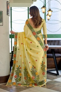 Sari de algodón con estampado floral amarillo y borde verde, traje tradicional indio para bodas, para mujer, corte regular, largo hasta el suelo. - Product Image 4