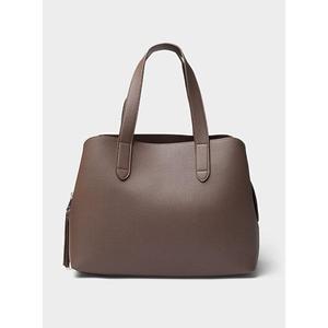 Sac à main moderne pour femmes en similicuir avec un style attrayant et une fermeture à glissière sécurisée, idéal pour le shopping, les voyages et le quotidien - Product Image 3