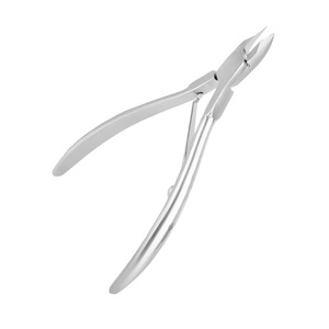 Alicates para Cutículas de Uso Profesional, Cuchillas Portátiles Afiladas de Acero con Alto Contenido de Carbono, Alicates para el Cuidado de las Uñas para Expertos - Product Image 1