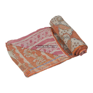 Cubrecama Indio 100% Algodón, Colcha Kantha con Estampado de Bloques, Cubrecama Kantha Reversible Indio, Cosido a Mano, Manta Pesada, Sari Antiguo - Product Image 1