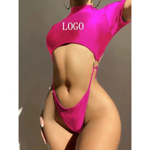 Maillot de bain une pièce rose à col montant avec dos évidé et bas string, maillot de bain extensible pour femme, tenue de plage - Product Image 1