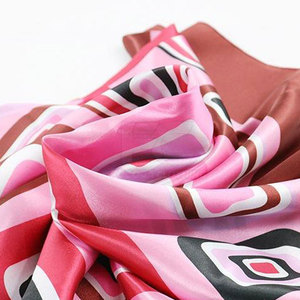 Lightweight 100% Silk Material Women <b>Square</b> <b>Scarf</b> High Quality Foldable All Season Use Elegant Floral Pattern Customizable - Product Image 3