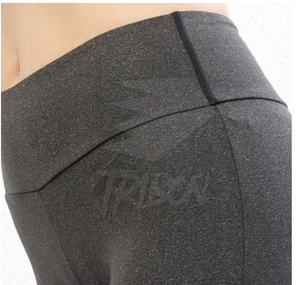 Ensemble de yoga 2 pièces pour femme : Leggings taille mi-haute avec empiècements en maille respirants et séchage rapide, et brassière de sport dos nageur écologique longueur genou - Product Image 6