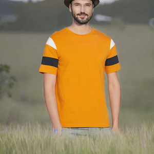 T-shirt à manches courtes orange pour homme avec bordure contrastée, col rond tricoté, coupe décontractée, design à blocs de couleur unie - Product Image 5