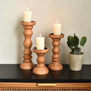 Juego de 3 Portavelas de Madera de Mango Talladas a Mano, Elegantes Faroles de Madera Natural Marrón, Decoración Perfecta para Navidad - Product Image 5