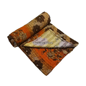 Edredón Kantha Gudari Hecho a Mano, Vintage, Lavable, 100% Algodón, Estampado, Edredón Indio de Rajasthan GD1084, para Uso en el Hogar y Hoteles - Product Image 1