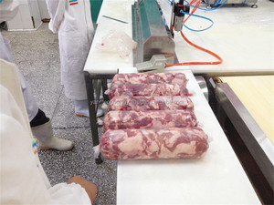 10kg High Quality Frozen Meat Cod Mutton Roll Filling Machine Commercial Pneumatic Control Meat Roll Stuffing <b>Maker</b> device - Product Image 5