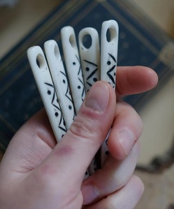 เข็มกระดูกควายคุณภาพสูงพร้อมเข็มถักแบบแกะสลักสำหรับงานทัฟติ้งและโครเชต์ เครื่องมือแกะสลักสำหรับเย็บหนังและงานทอผ้า - Product Image 5