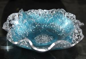 Bol en résine océanique fait main : flocons d'argent, art géodé - Product Image 2