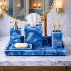 Juego de Accesorios de Baño de Lujo con Piedra de Ágata Azul, 5 Piezas: Dispensador de Jabón, Caja para Toallas de Papel, Bandeja, Portacepillos de Dientes, Jabonera - Product Image 1