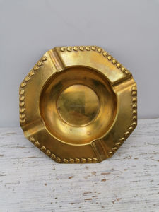 Cenicero de Escritorio con Forma de Cocodrilo de Latón, Diseño Novedoso para Decoración del Hogar, Cenicero para Cigarrillos Fácil de Limpiar para Uso en Interiores y Exteriores - Product Image 4