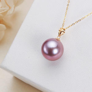 Pendentif en or 18 carats en forme de graine de melon avec perles d'eau douce Edison violettes de 11 mm, collier de perles d'eau douce sur chaîne en argent légèrement imparfaite - Product Image 2