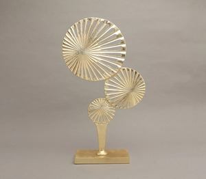 Gold Minimal Brass <b>Table</b> Centerpiece With Wooden Base Elegant Modern Decor Perfect For Dining And <b>Coffee</b> <b>Table</b> <b>Display</b> - Product Image 6