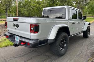 <span class=keywords><strong>Jeep</strong></span> <span class=keywords><strong>Gladiator</strong></span> <span class=keywords><strong>Rubicon</strong></span> 4x4 Turbodiesel V6, 4WD, <span class=keywords><strong>2023</strong></span>, usado y confiable. - Product Image 3