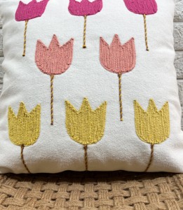 Funda de Cojín Cuadrada de Lino y Algodón, Estilo Nórdico, Diseño de Flores Bordadas Coloridas, Funda de Almohada Decorativa - Product Image 1