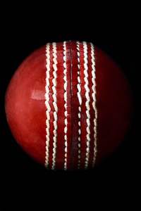 Pelota de Cricket de Cuero Rojo RX Personalizable de la Mejor Calidad, Tamaños 3, 4, 5 y 6, Ligera y Duradera, la Elección de los Cricketeros - Product Image 5