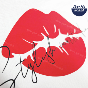 Vinyle thermocollant Dae Ha Matt PU pour t-shirts et vêtements, texture mate, facile à découper et à décoller, PU HTV à décollement à chaud - Product Image 1