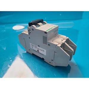 Schnider 15A-Type C60 9ขั้ว D 2ขั้ว240VAC เบรกเกอร์ขนาดเล็กที่ใช้เป็นชิ้นส่วนอุปกรณ์เซมิคอนดักเตอร์แบบดั้งเดิม - Product Image 4