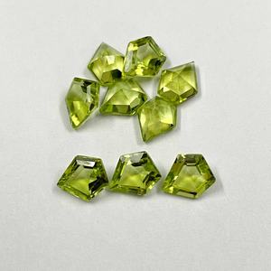 Nueva Llegada: Piedra Preciosa de Peridoto Verde Natural de 7x8mm, Corte Escudo, Piedra de Cristal Curativa Facetada, Venta al por Mayor a Granel Directo del Fabricante - Product Image 3
