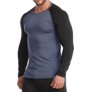 เสื้อแรชการ์ดแขนสั้นสำหรับผู้ชาย เสื้อว่ายน้ำแห้งเร็ว เสื้อกีฬาผู้ชาย เสื้อรัดกล้ามเนื้อสำหรับออกกำลังกาย ฟิตเนส เวิร์คเอาท์ - Product Image 4