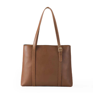 Sac fourre-tout en cuir véritable pour femmes |   Sac à bandoulière à fermeture éclair haute |   Sac à main minimaliste pour un usage quotidien |   Personnalisable de qualité supérieure - Product Image 1