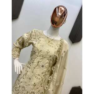 ชุดสตรีพิมพ์ลายและชุดเสื้อผ้าสำหรับงานปาร์ตี้ - Product Image 2