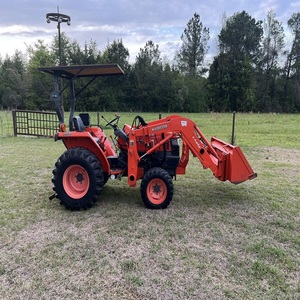 Tracteur Kubota L3400 avec souffleuse à neige, série de tracteurs en vente à prix réduit, excellent état. - Product Image 2