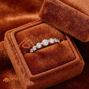 Factory Custom 925 <b>Silver</b> / 10K 14K 18K <b>Solid</b> <b>Silver</b> Diamond Band | Seven Stone Graduated Lab Diamond Ring | Promised Jewellery - Product Image 4