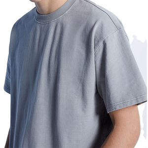 เสื้อยืดโอเวอร์ไซส์สไตล์สตรีทสั่งทำขายส่งสำหรับผู้ชาย ไซส์พลัส แขนสั้น สกรีนโลโก้ ไหล่ตก ผ้าฝ้ายถัก 100% - Product Image 5