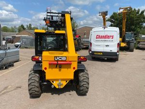 Chariot télescopique JCB d'occasion 514-56 — 17 m — 6 350 kg - Product Image 5