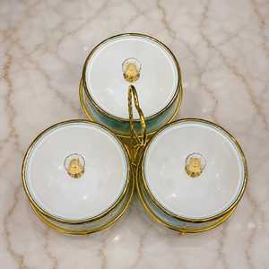 Juego de Tazones de Cerámica con Borde Dorado de Lujo, con Tapas y Soporte Metálico para Uso en la Cocina, para Regalos - Product Image 4
