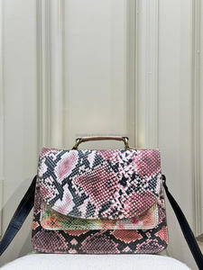 2024 nouvelle mode luxe sacs à main en cuir recyclé femmes sacs à main de créateur célèbre marque Offre Spéciale dames serpent imprimé sacs à bandoulière - Product Image 3