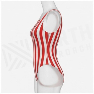 NORTH APPROACH Traje de baño de una pieza con rayas rojas y blancas para mujer, traje de baño elástico con cuello redondo - Product Image 3