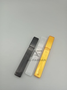 Tubos de embalaje para pinzas de pestañas en diferentes colores - Product Image 1