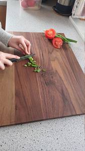 Planche à découper élégante en bambou avec motif de fruits, ustensile de cuisine fait main, durable, compatible lave-vaisselle, décoration de cuisine, bois de manguier et d'acacia - Product Image 2