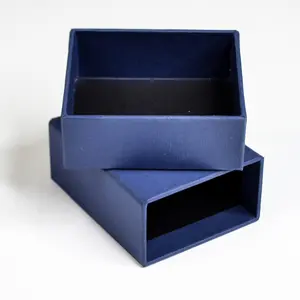 Set di gioielli da viaggio di alta qualità scatola regalo portatile 88x68x39mm scatole di cartone di carta per collana dal produttore