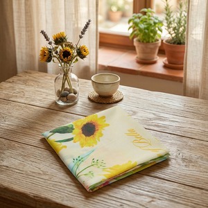 [K-ESSENTIALS] Pañuelo de algodón reutilizable de 50x50 cm, pañuelo cuadrado suave con estampado de flores amarillas de los años 60 - Product Image 3