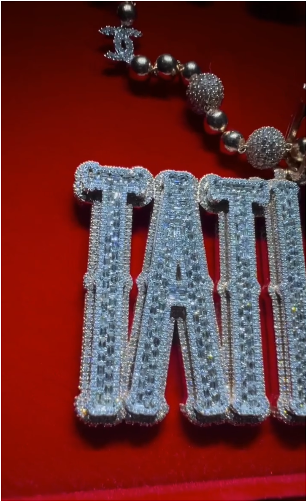 กำหนดเอง