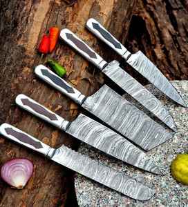 Juego de Cuchillos de Chef Ecológicos y Duraderos de 5 Piezas con Hojas de Acero de Damasco, Mangos Personalizados y Agarre Ajustable - Product Image 4
