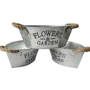 Pot de fleurs rustique en métal gaufré, seau ovale vintage avec poignées en corde, pot décoratif shabby chic pour la maison et le jardin - Product Image 1